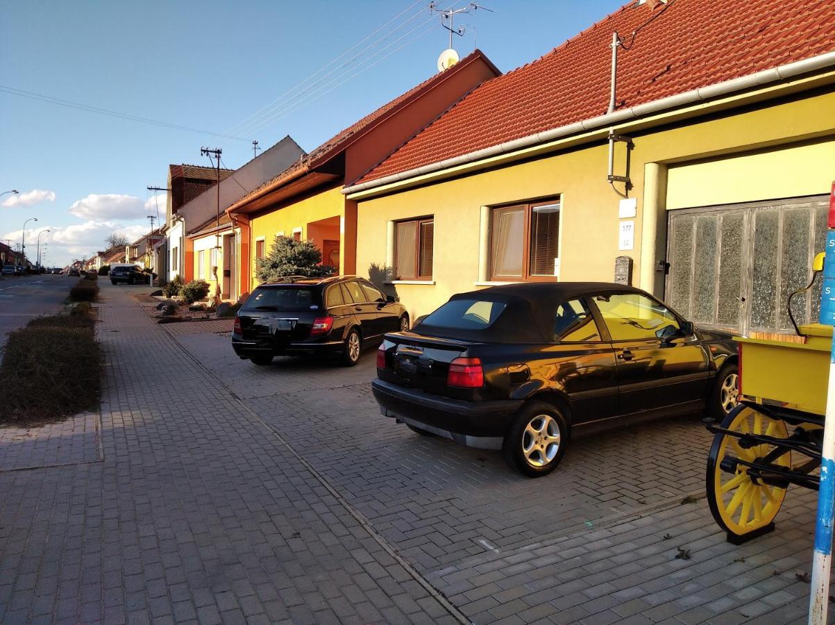 Ubytovani U Malinkovicu Břeclav Dış mekan fotoğraf